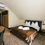 Seebrunn Am Wallersee 3* Хенндорф-ам-Валлерзее