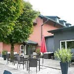 Otel Seebrunn Am Wallersee