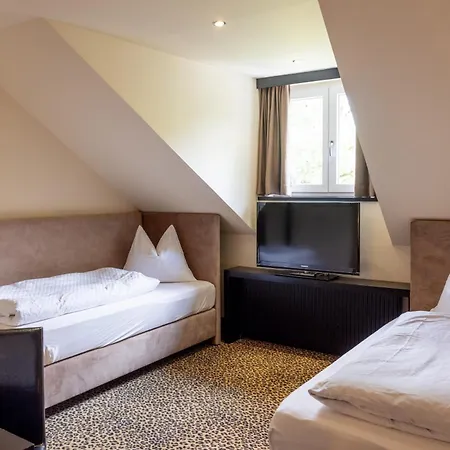 Hotel Seebrunn Am Wallersee - And - Self-check-in Henndorf am Wallersee
